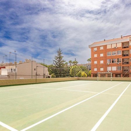 Nice Apartment In Torrevieja With Kitchen Buitenkant foto